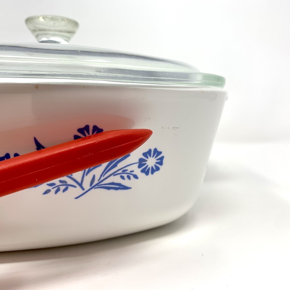 Vintage Blue Cornflower Corning Ware 1.5 Qt. Casserole Dish With Lid, P-1.1/2-B - Picture 10 of 11